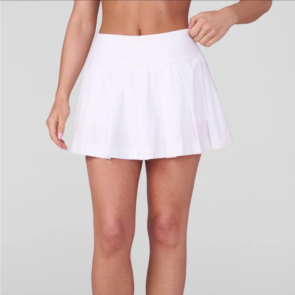 W146 LINK UP SKIRT